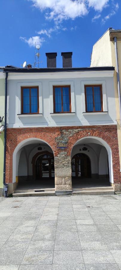 الشقق الفندقية كروسنوفي  The Old Townhouse II المظهر الخارجي الصورة